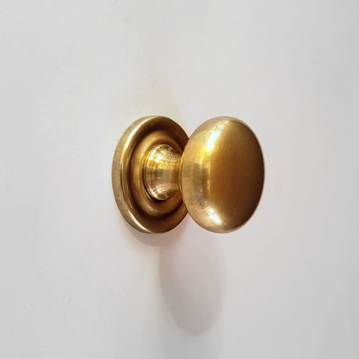 Cabinet Knob - Brass (4 sizes)