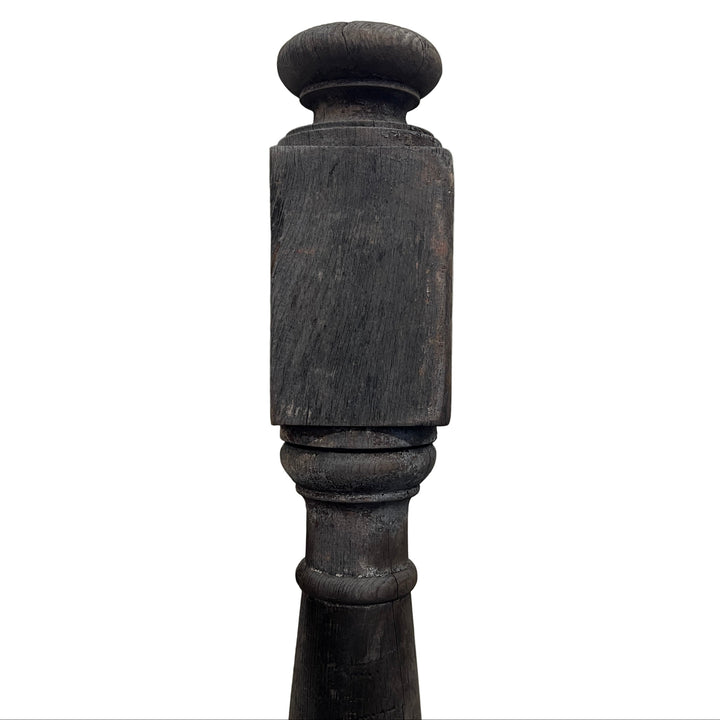 Newel Post (4