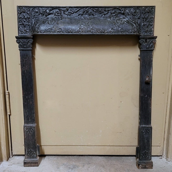 Antique Fireplace Insert (25-½ x 30-½