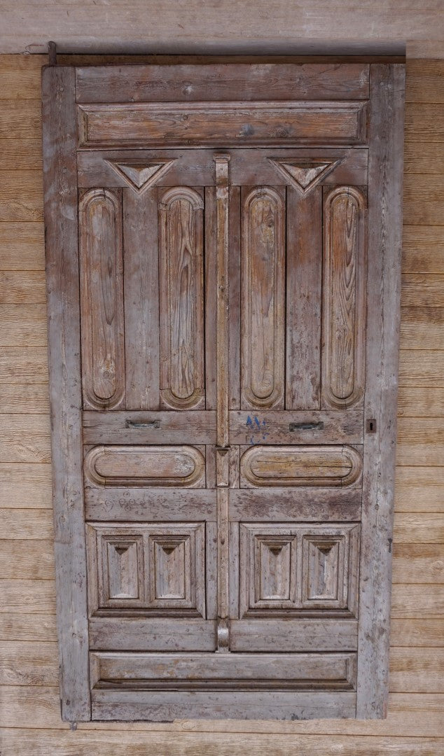 Door (68